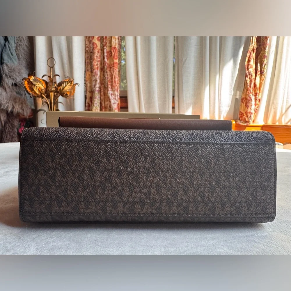 NWT Michael Kors Lita Medium Shoulder Bag – Brown